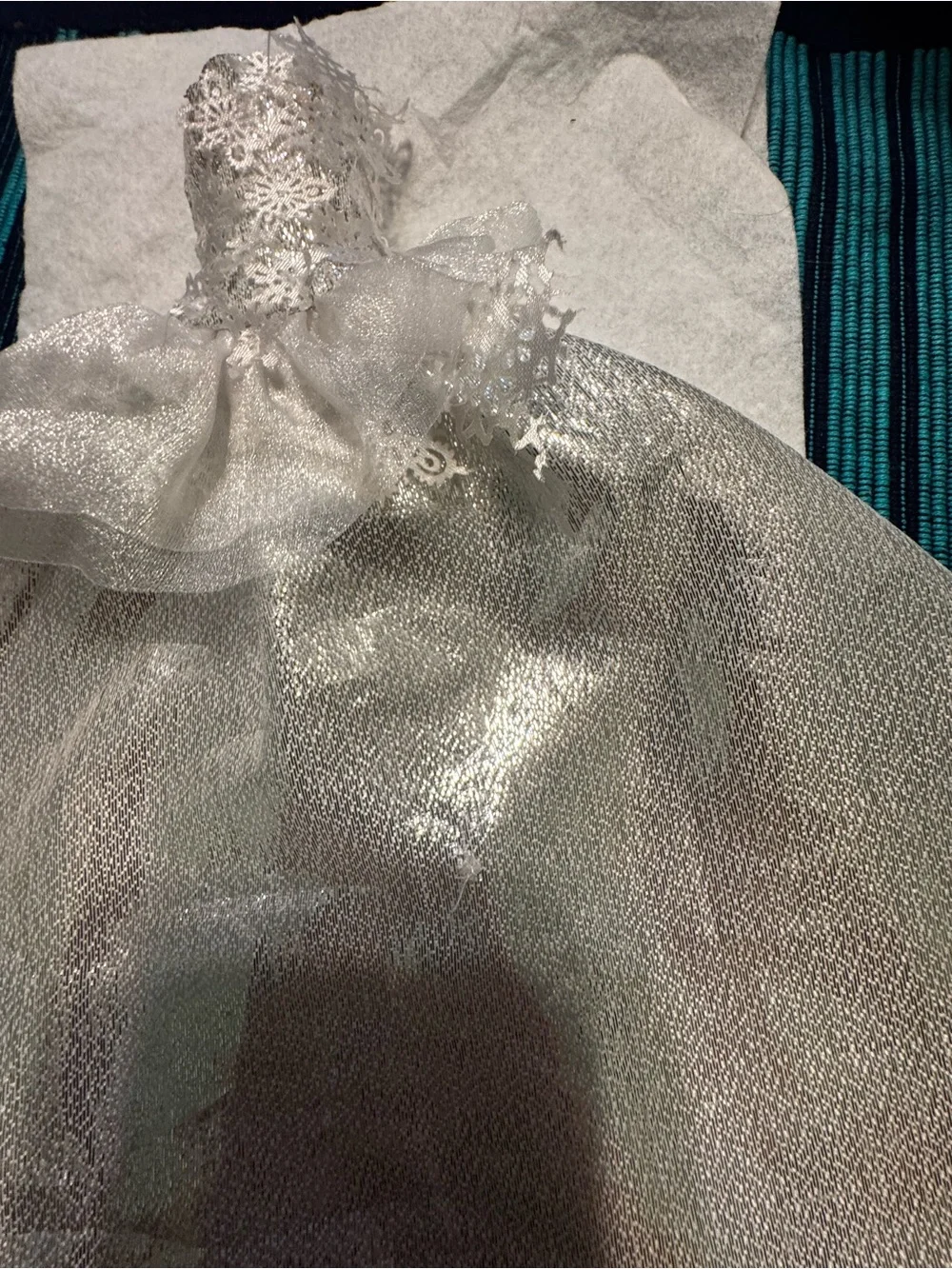 Barbie Silver Snowflake 2013 Holiday Gown Outfit Dress Christmas Doll Clothes